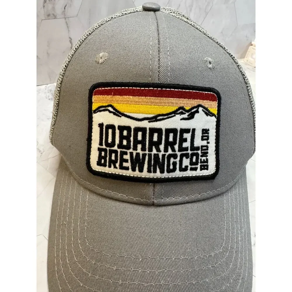 10 Barrel Brewing Co Trucker Hat Bend Oregon Gray Snapback Mesh Back EUC